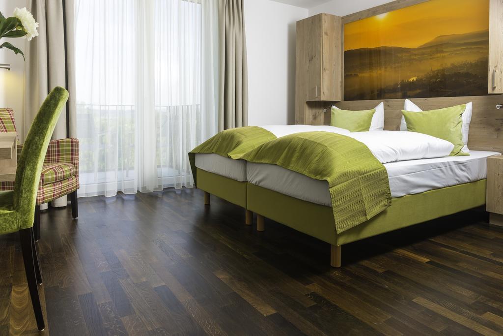 Hotel Rheingold Gailingen Ruang foto