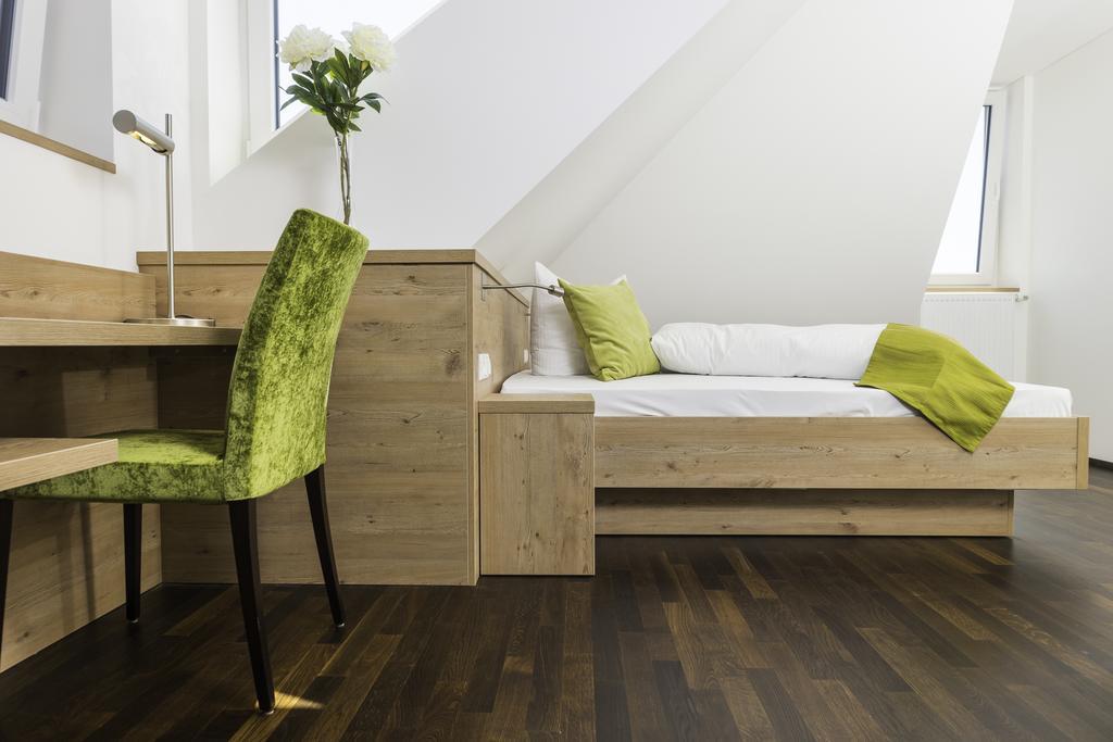 Hotel Rheingold Gailingen Ruang foto