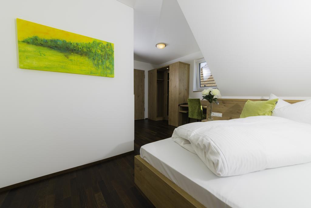 Hotel Rheingold Gailingen Ruang foto